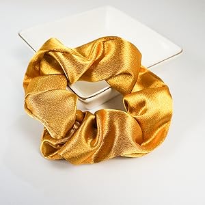 Gift Baskets for Women, Unique Birthday Gifts for Women, Best Friend Birthday Gift, Inspirational Gift Set Box, Christmas Gifts for Woman Her Teen Girl Sister Friendship- Brighten up Her Day!